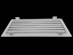 Krbová mřížka Klasik 40x17 bílá s žaluzí (5)